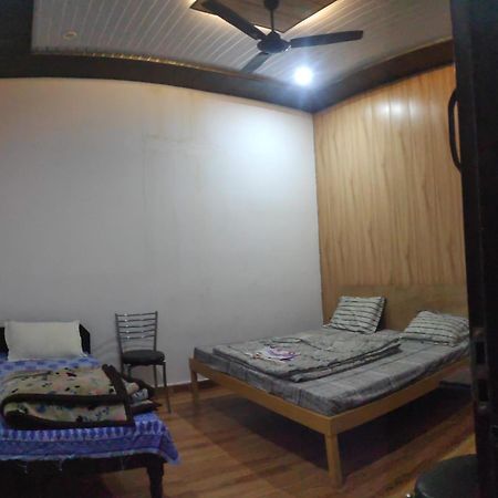 Hotel Trishul Inn Karnaprayāg Exterior foto